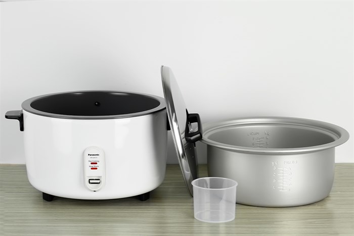 Nồi cơm nắp rời Panasonic 7.2 lít SR-GA721WRA Màu Trắng