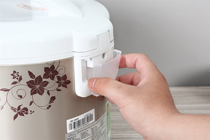 Nồi cơm nắp gài Crystal 1.8 lít JRC-180FE Màu Xám