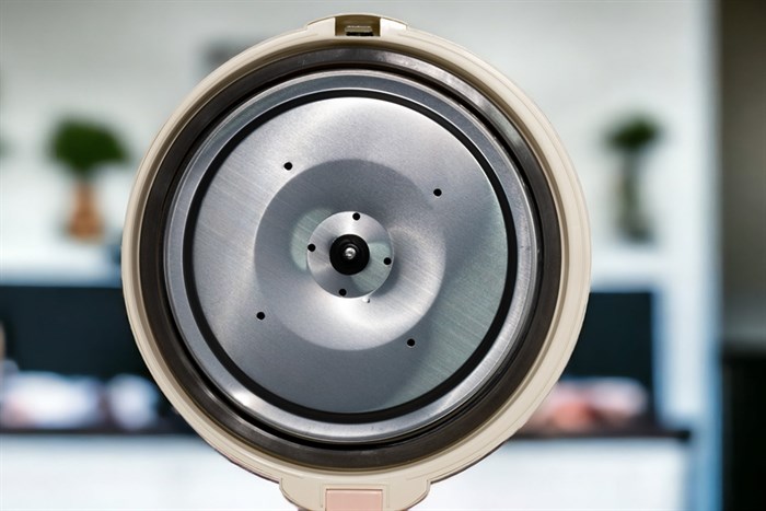 Nồi cơm nắp gài Hawonkoo 1.5 lít RCH-154-CE Màu Trắng