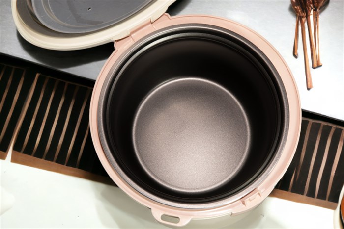 Nồi cơm nắp gài Hawonkoo 1.5 lít RCH-154-CE Màu Trắng