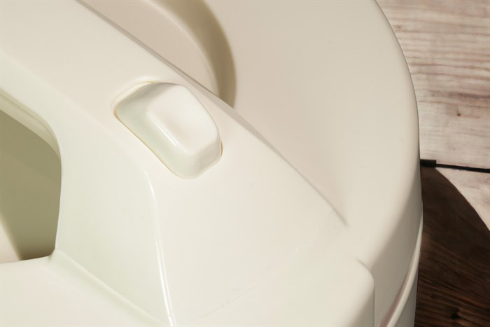 Nồi cơm nắp gài Hawonkoo 1.5 lít RCH-154-CE Màu Trắng