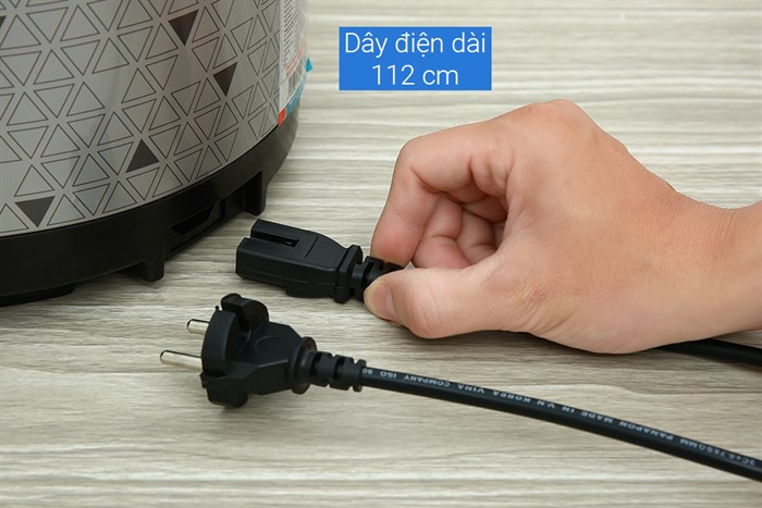 Nồi cơm nắp gài Sunhouse 1.8 lít SHD8630 Màu Xám đậm