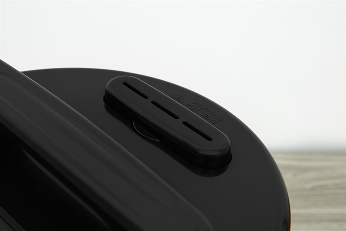 Nồi cơm nắp gài Sunhouse 1.8 lít SHD8630 Màu Xám đậm