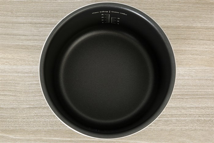 Nồi cơm điện tử Tefal 0.7 lít RK515168 Màu Trắng