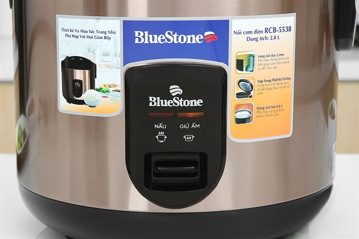 Nồi cơm nắp gài BlueStone 2.8 lít RCB-5538 Màu Đen - Vàng đồng