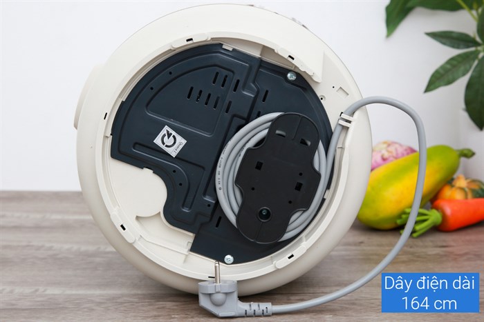 Nồi cơm nắp gài Cuckoo 2.5 lít CR-1413 Màu Nâu nhạt