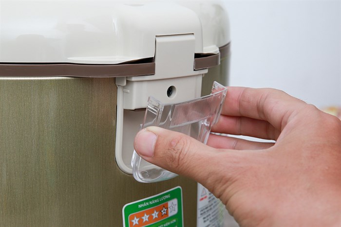 Nồi cơm nắp gài Cuckoo 2.5 lít CR-1413 Màu Nâu nhạt