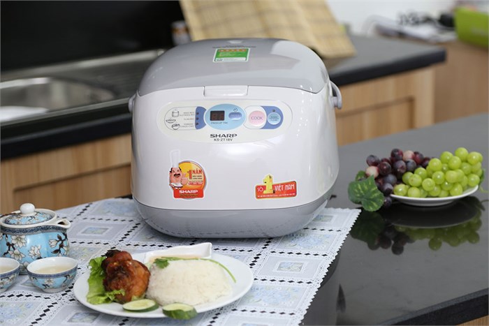 Nồi cơm điện Sharp KS-ZT18V 1.8 lít Màu Trắng