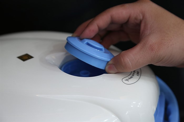 Nồi cơm điện Happycook 1.8 lít HC-180A Màu Trắng - Xanh