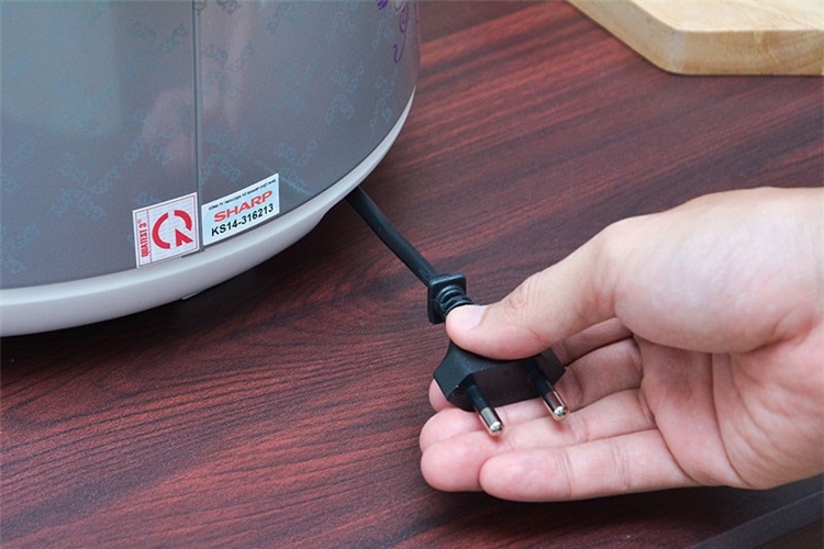 Nồi cơm điện SHARP KS-19EV 1.8 lít Màu Trắng