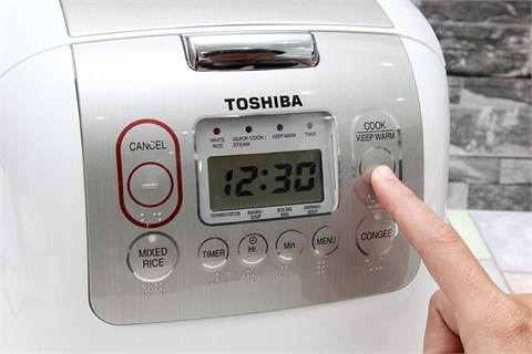 Nồi cơm điện Toshiba RC-18NMF(WT)V 1.8 lít