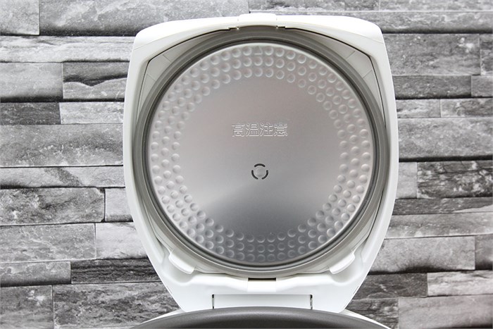 Nồi cơm điện Toshiba RC-18NMF(WT)V 1.8 lít Màu Trắng