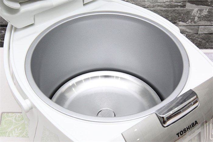 Nồi cơm điện Toshiba RC-18NMF(WT)V 1.8 lít Màu Trắng