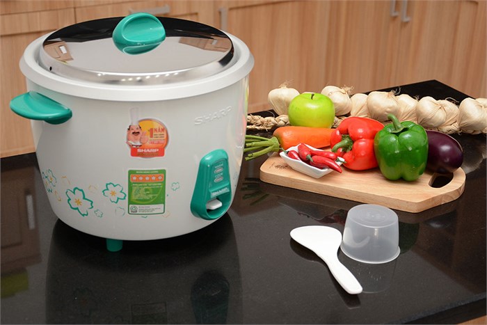 Nồi cơm điện Sharp 2.8 lít KSH-228V Màu Trắng