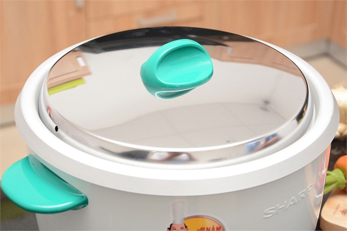 Nồi cơm điện Sharp 2.8 lít KSH-228V Màu Trắng