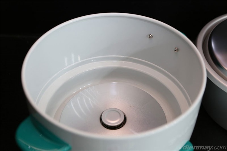 Nồi cơm điện Sharp KSH-215V 1.5 lít Màu Trắng