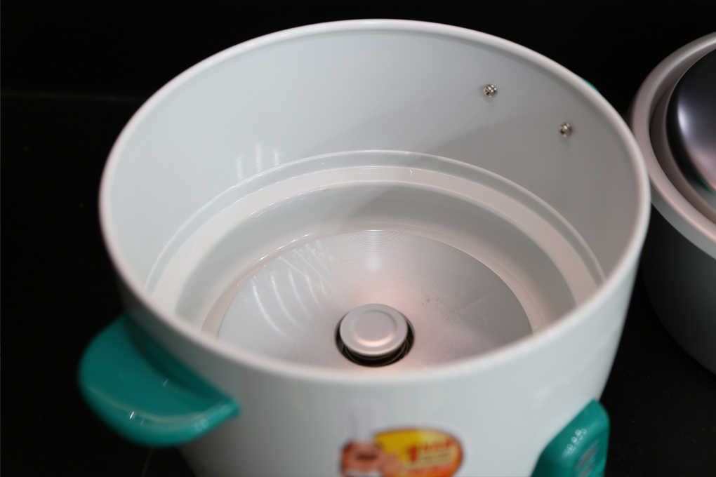 Hình Nồi cơm Sharp KSH-215V.