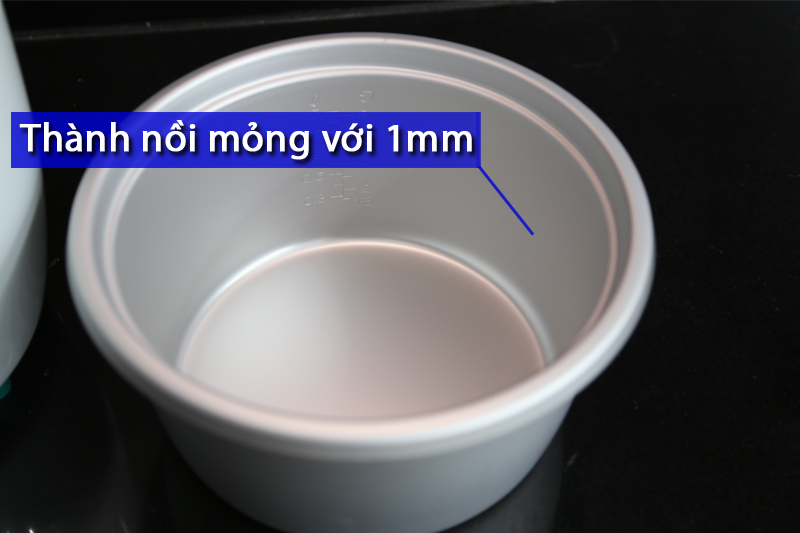 Hình Nồi cơm Sharp KSH-215V.