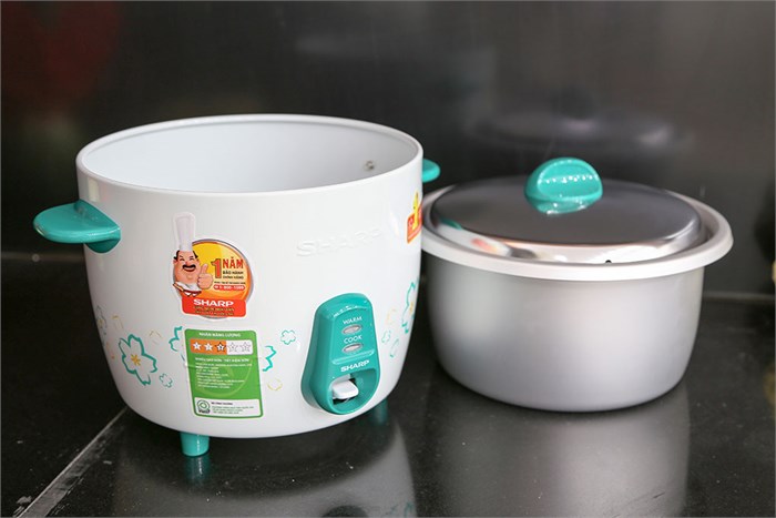 Nồi cơm điện Sharp 1.1 lít KSH-211V Màu Trắng