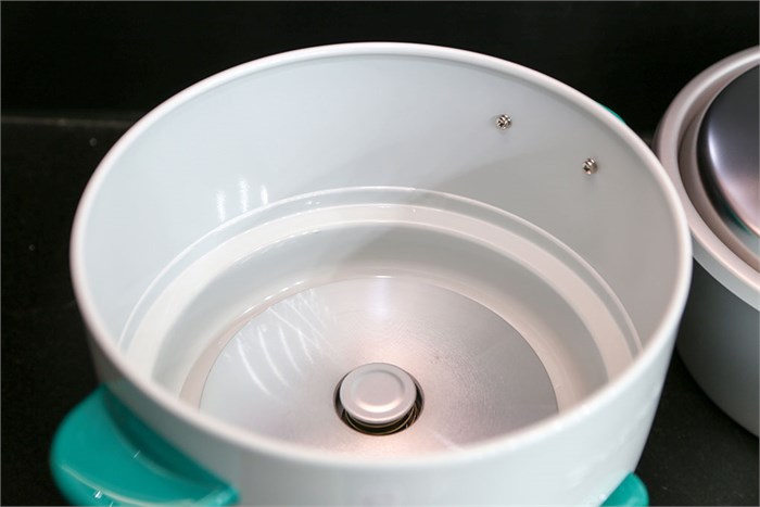 Nồi cơm điện Sharp 1.1 lít KSH-211V Màu Trắng