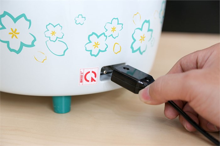 Nồi cơm điện Sharp 1.1 lít KSH-211V Màu Trắng