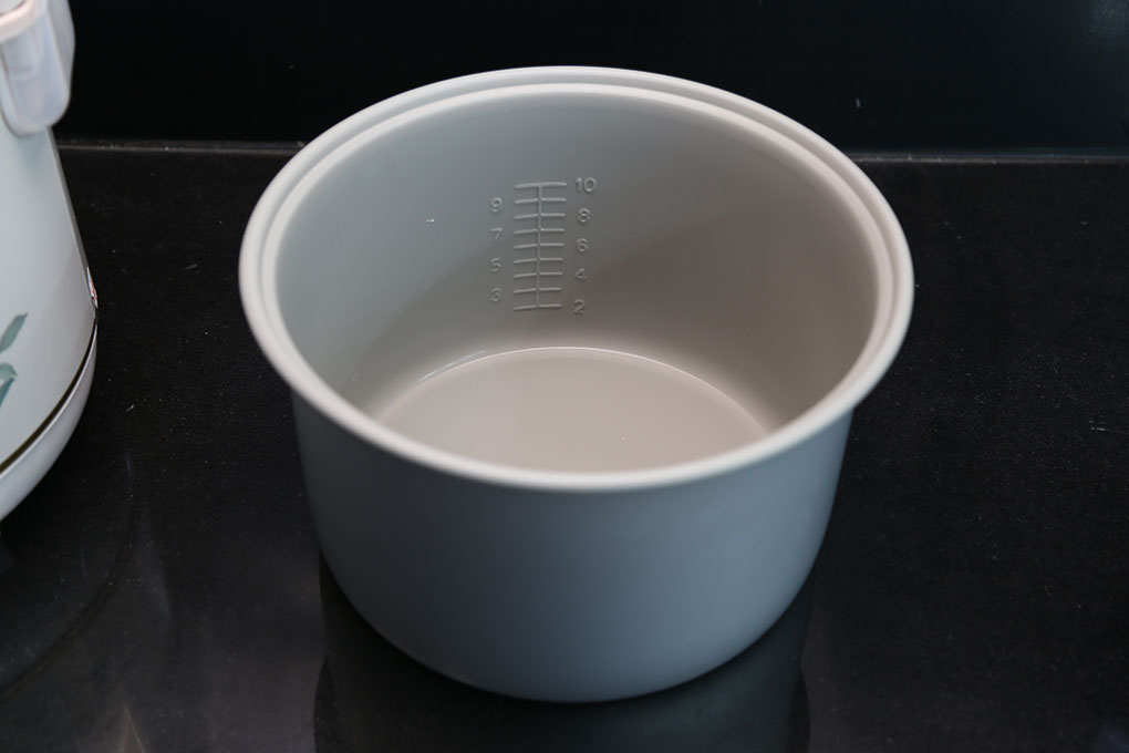 Lòng nồi hợp kim nhôm phủ lớp chống dính phủ Nano Silver khử mùi, kháng khuẩn bảo vệ sức khỏe
