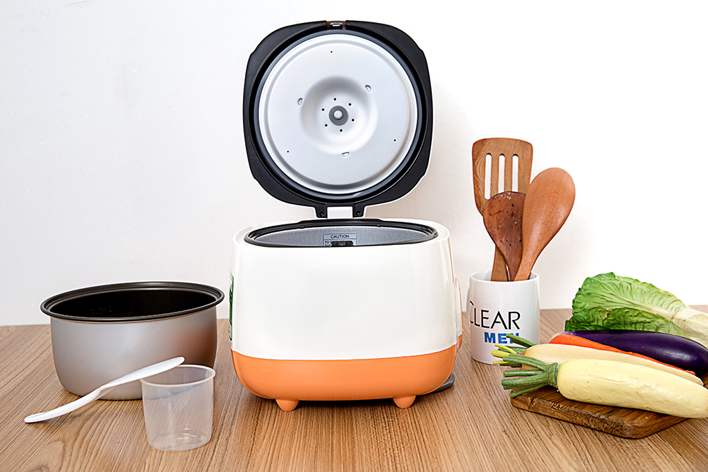 Nồi cơm điện nắp gài Cuckoo CR-0331