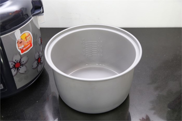 Nồi cơm điện Sharp 1.8 lít KS-R181STV Màu Đen - Xám