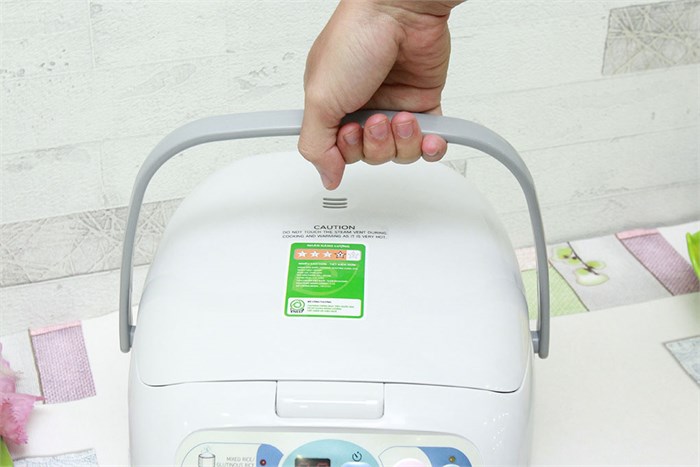 Nồi cơm điện tử Sharp KS-ZT10V Màu Trắng