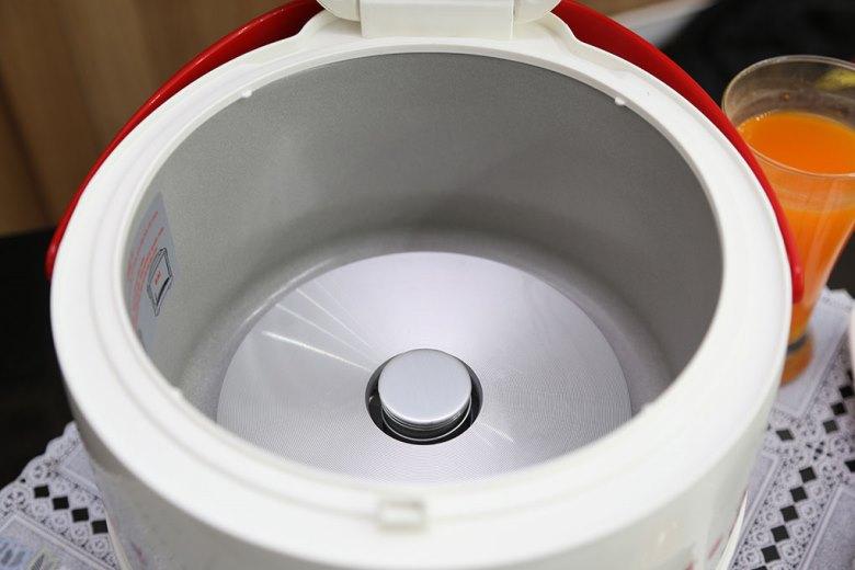 1 mâm nhiệt - Nồi cơm điện Happycook 1.2 lít HC-120 Đỏ