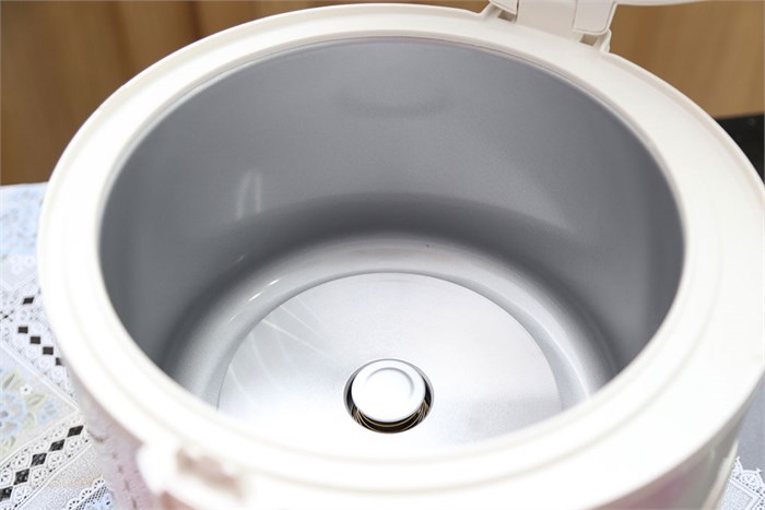 Nồi cơm nắp gài Sharp KS-192ETV 1.8 lít Màu Hồng