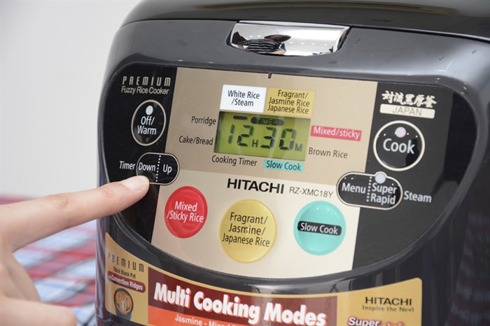 Nồi cơm điện Hitachi 1.8 lít XMC18Y Màu Đen