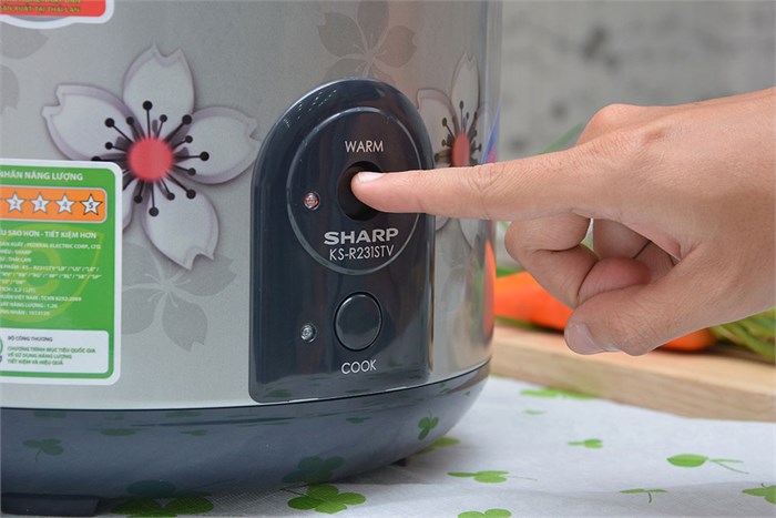 Nồi cơm nắp gài Sharp 2.2 lít KS-R231STV Màu Xám