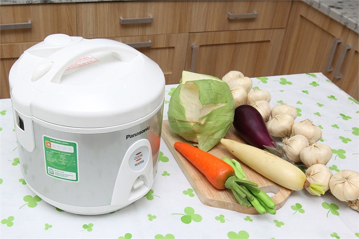 Nồi cơm điện Panasonic 1 lít SR-TEJ10 Màu Xám