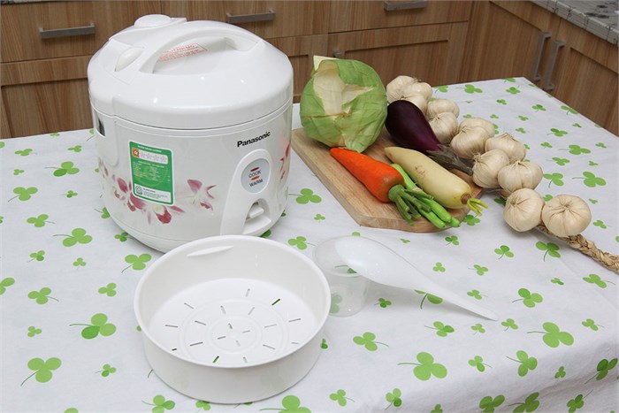 Nồi cơm điện Panasonic 1 lít SR-TEJ10 Màu Trắng