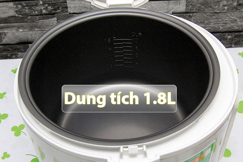 Nồi cơm nắp gài Panasonic 1.8 lít SR-TR184
