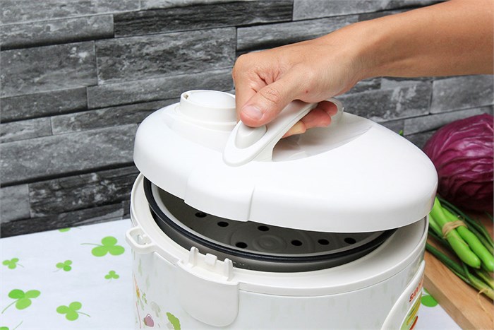 Nồi cơm điện Sanyo 1 lít ECJ-VM10A Màu Trắng