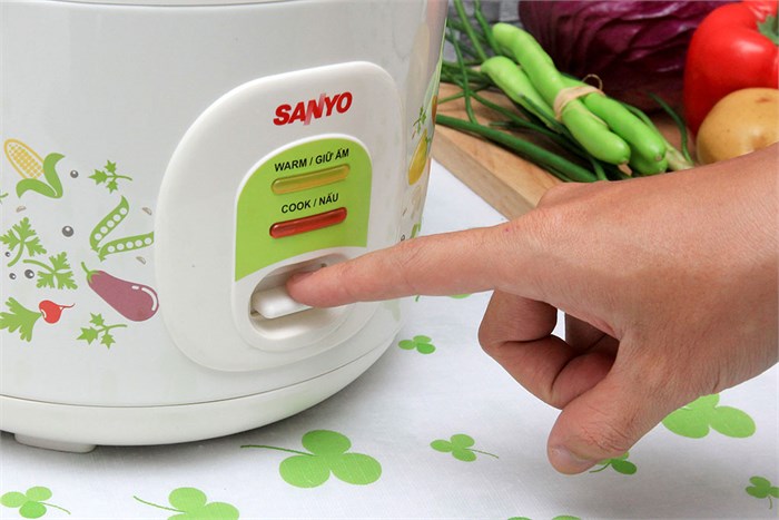 Nồi cơm điện Sanyo 1 lít ECJ-VM10A Màu Trắng