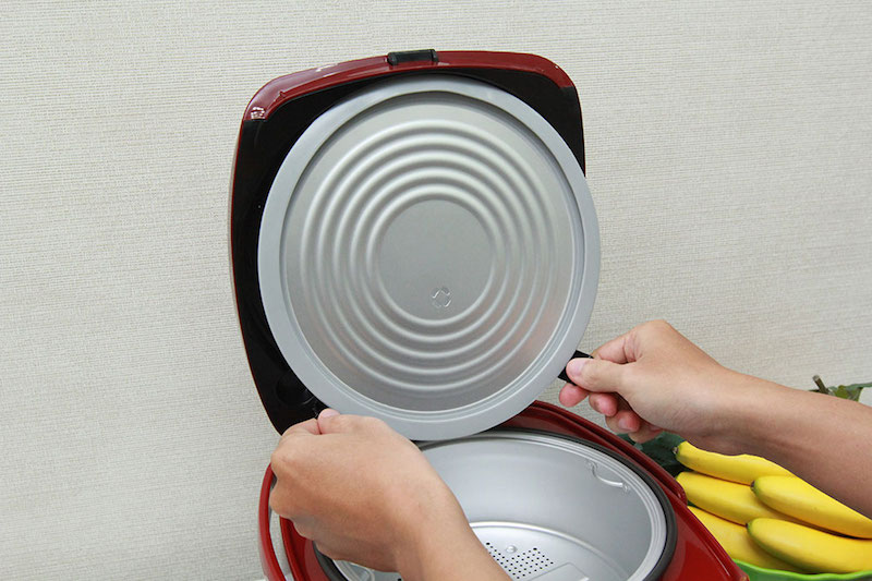 Nắp trong tháo rời được để vệ sinh