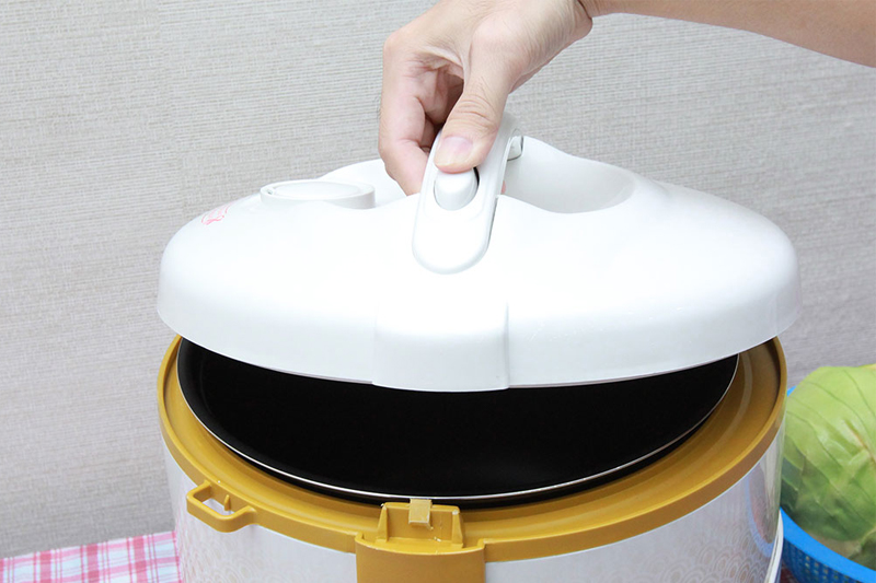 sunhouse-sh-830