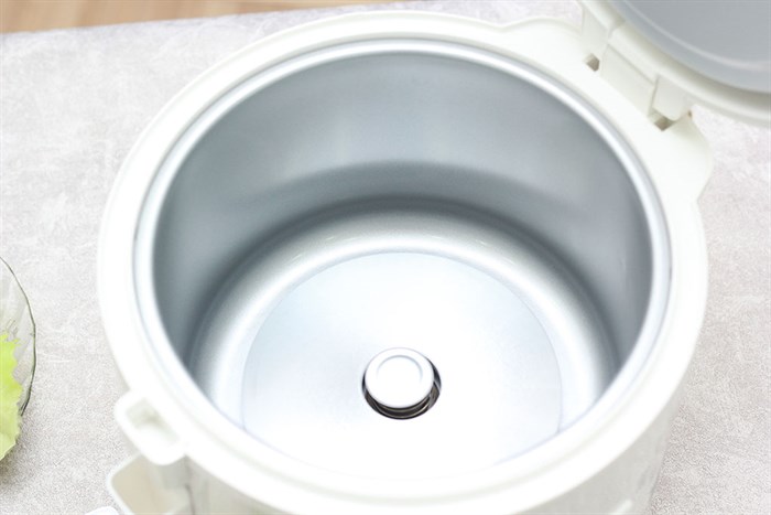 Nồi cơm nắp gài Sharp 1.8 lít KS-N182ETV Màu Xám