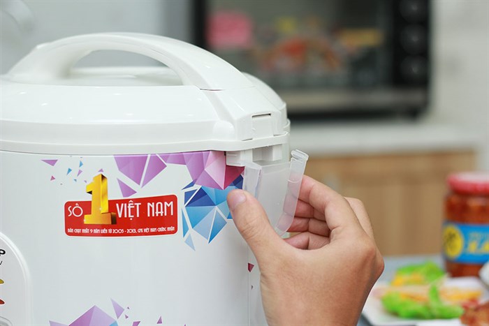 Nồi cơm nắp gài Sharp 1.8 lít KS-18TJV Màu Trắng - Tím