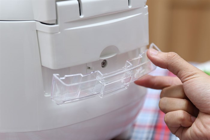 Nồi cơm điện tử áp suất Cuckoo 1.8 lít CRP-G1015M Màu Hồng