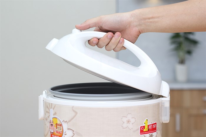 Nồi cơm nắp gài Sharp 1.8 lít KS-N191ETV Màu Nâu nhạt