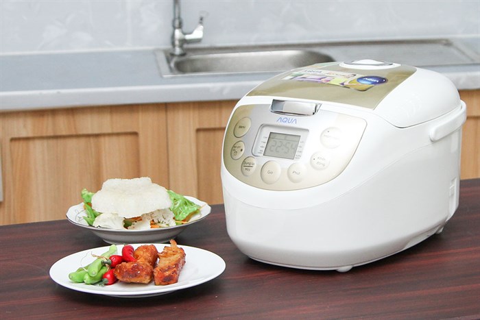 Nồi cơm điện Aqua 1.8 lít ARM-M200 Màu Trắng