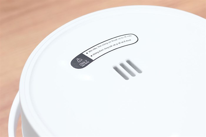 Nồi cơm điện tử Electrolux 1.2 lít ErgoSense (ERC6503W) Màu Trắng