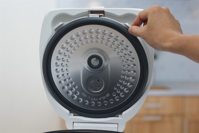 Nồi cơm điện tử Midea 1.8 lít MB-FS5018 Màu Trắng - Hồng