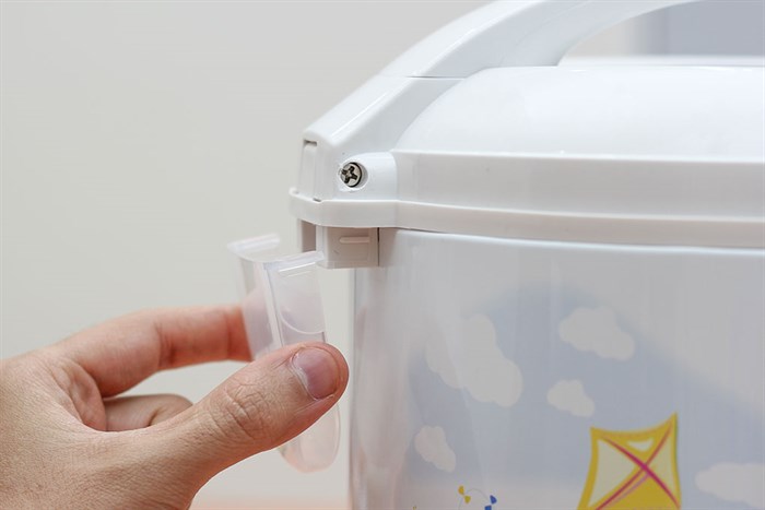 Nồi cơm điện Midea 1.8 lít MR-CM1801 Màu Trắng