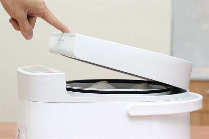 Nồi cơm điện Electrolux 1.8 lít ERC6603W Màu Trắng