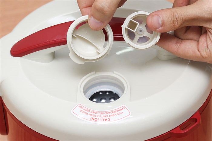 Nồi cơm điện Sunhouse 1.2 lít SH8215 Màu Đỏ